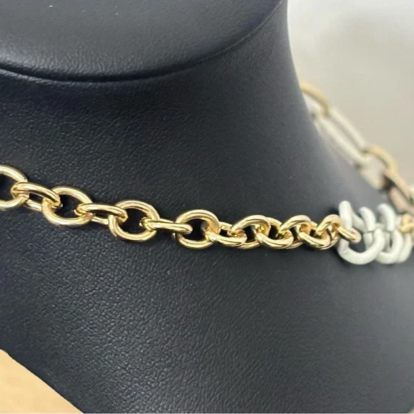 Gold and White Chain Statement Necklace - Picture 5 of 7